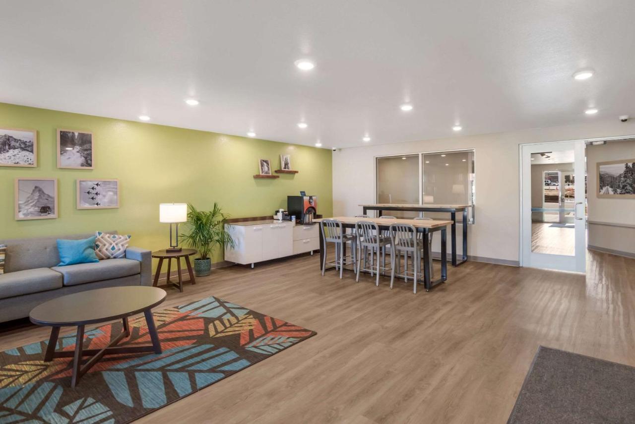 Woodspring Suites Colorado Springs North - Air Force Academy Eksteriør bilde