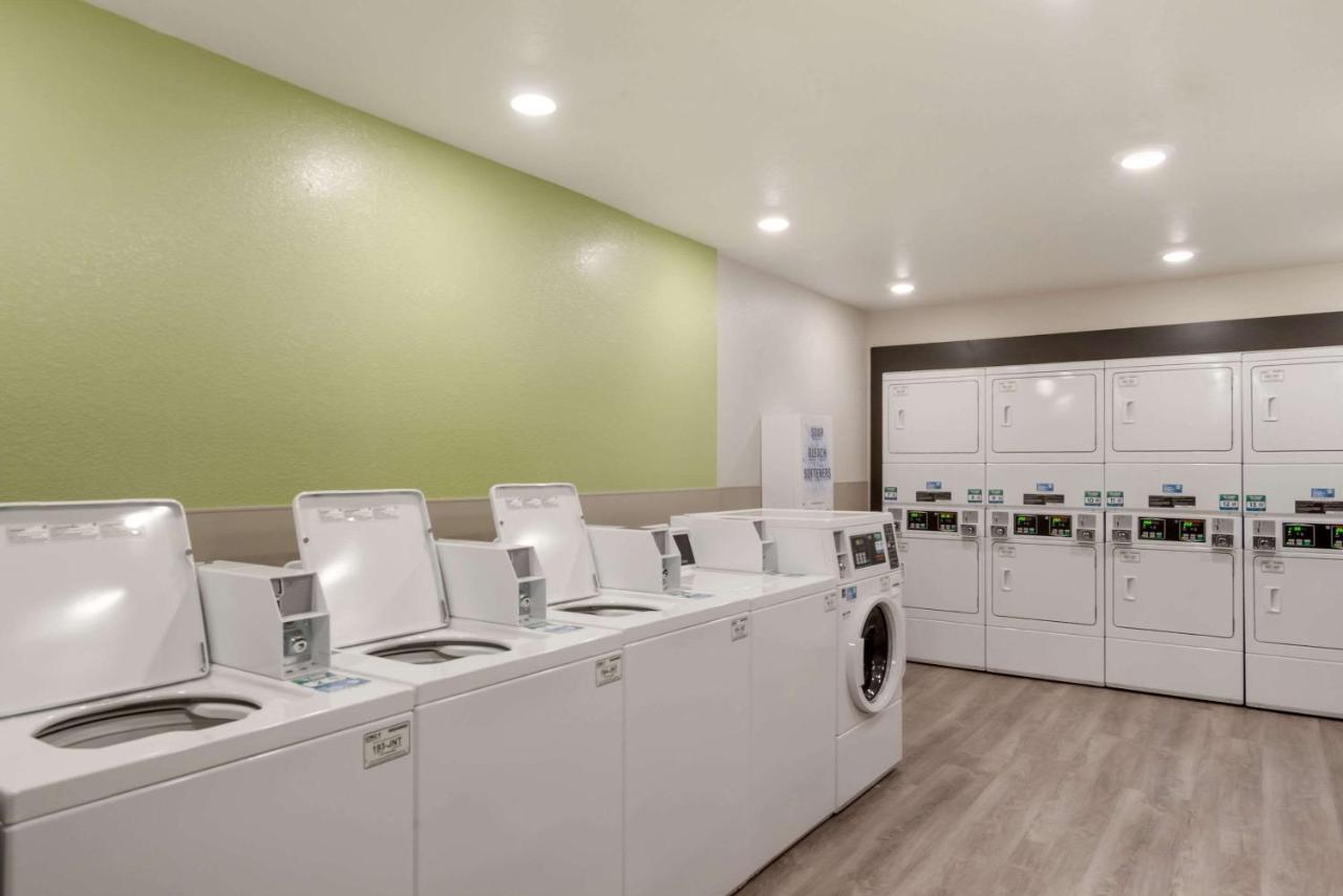 Woodspring Suites Colorado Springs North - Air Force Academy Eksteriør bilde
